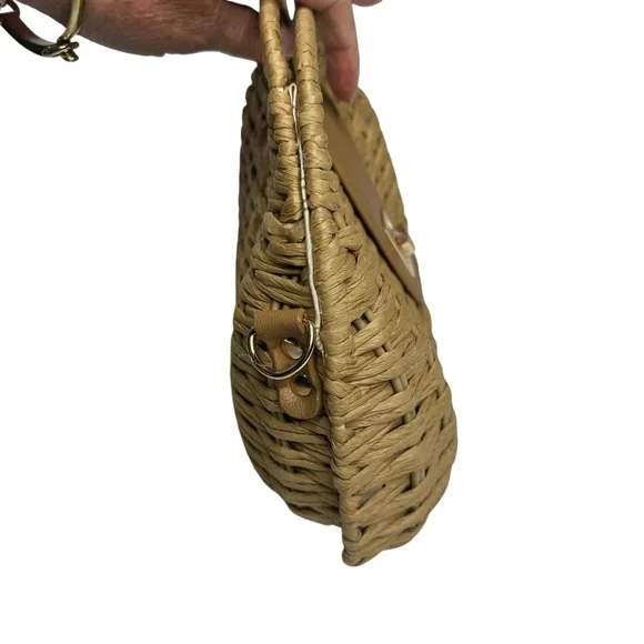 NEW Woven Wicker Frame Seashell Handbag - Picture 9 of 11